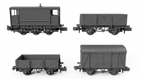 942001 Rapido Freight Train Pack - SECR Livery